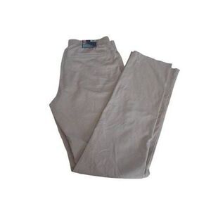 New with tags under Armour Lightweight pants straight 38 waist